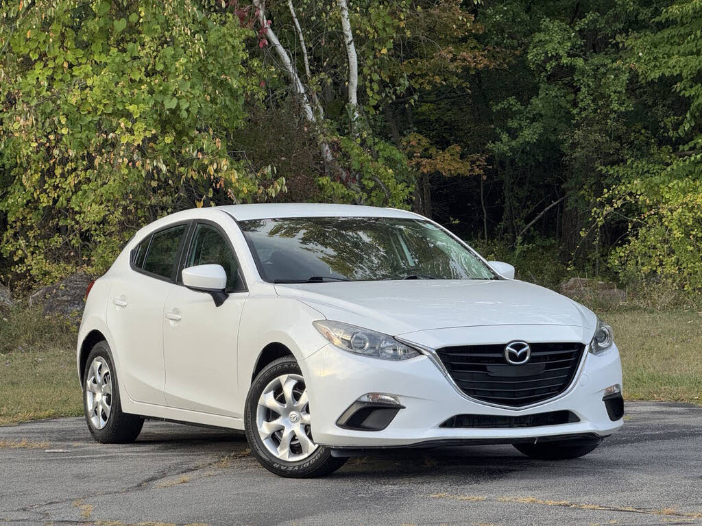 2015 Mazda MAZDA3 i Sport Hatchback