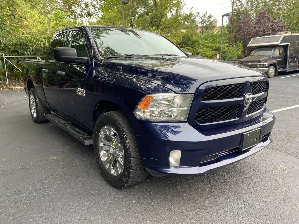 2017 RAM 1500 Express Quad Cab 4WD
