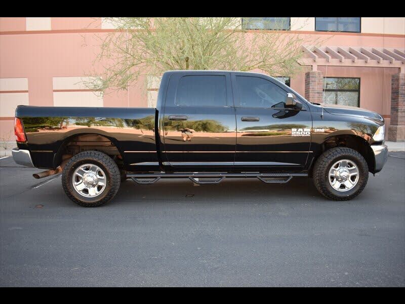 2015 RAM 2500 Tradesman Crew Cab 4WD