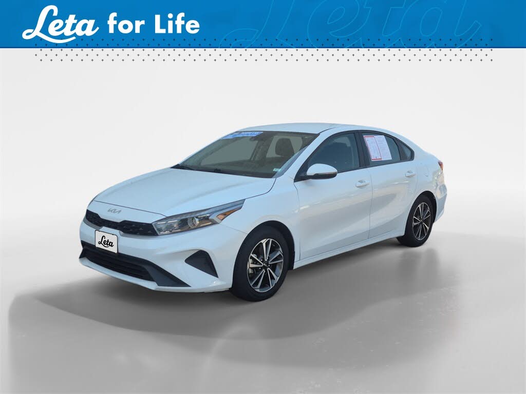 2023 Kia Forte LXS FWD