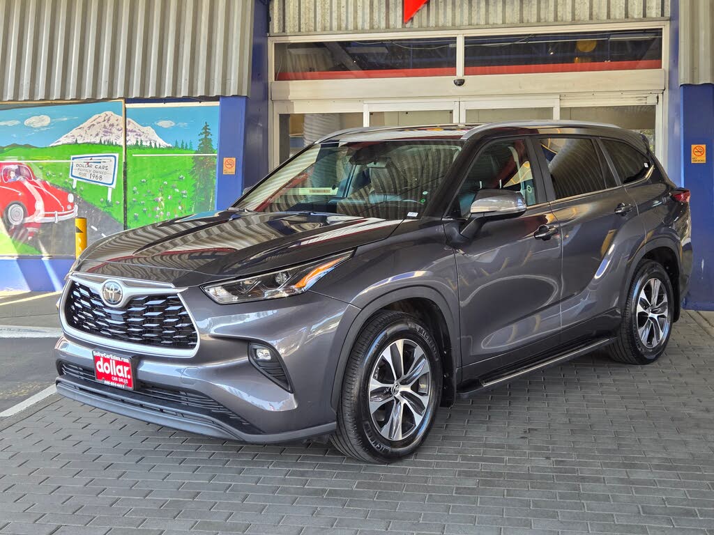 2023 Toyota Highlander XLE AWD