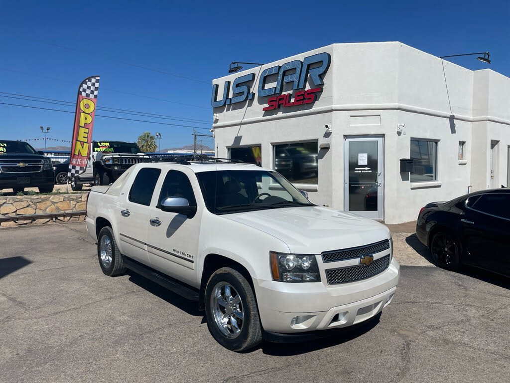 2012 Chevrolet Avalanche LTZ RWD