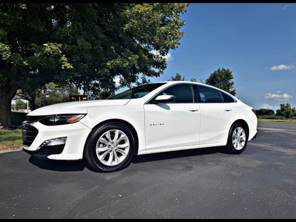 2023 Chevrolet Malibu LT with 1LT FWD