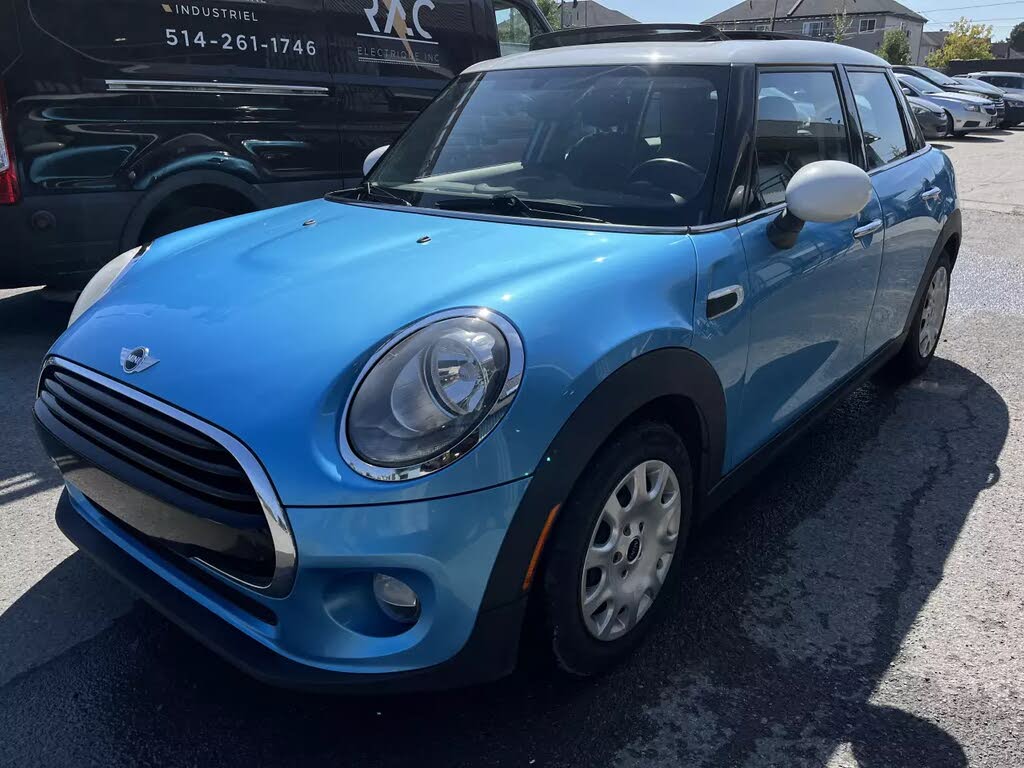 2017 MINI Cooper