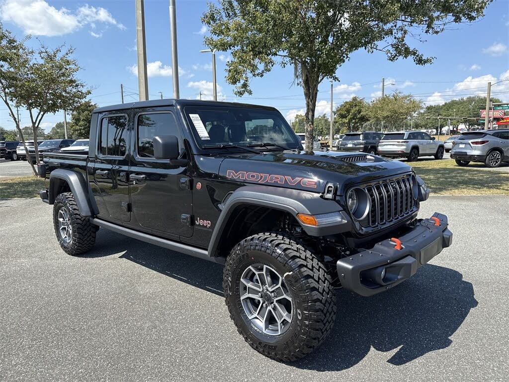 2025 Jeep Gladiator Mojave Crew Cab 4WD