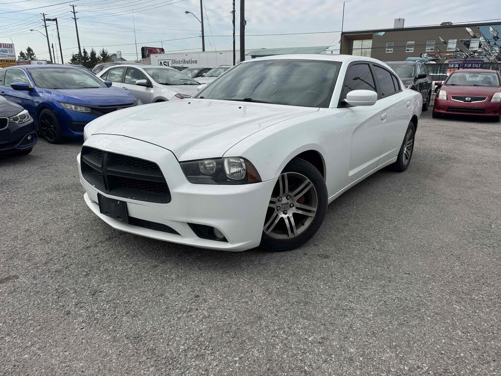 2013 Dodge Charger SXT RWD