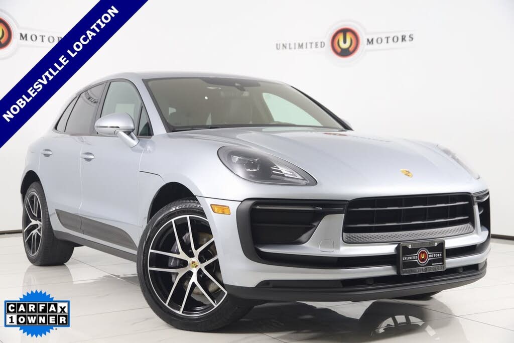2022 Porsche Macan AWD