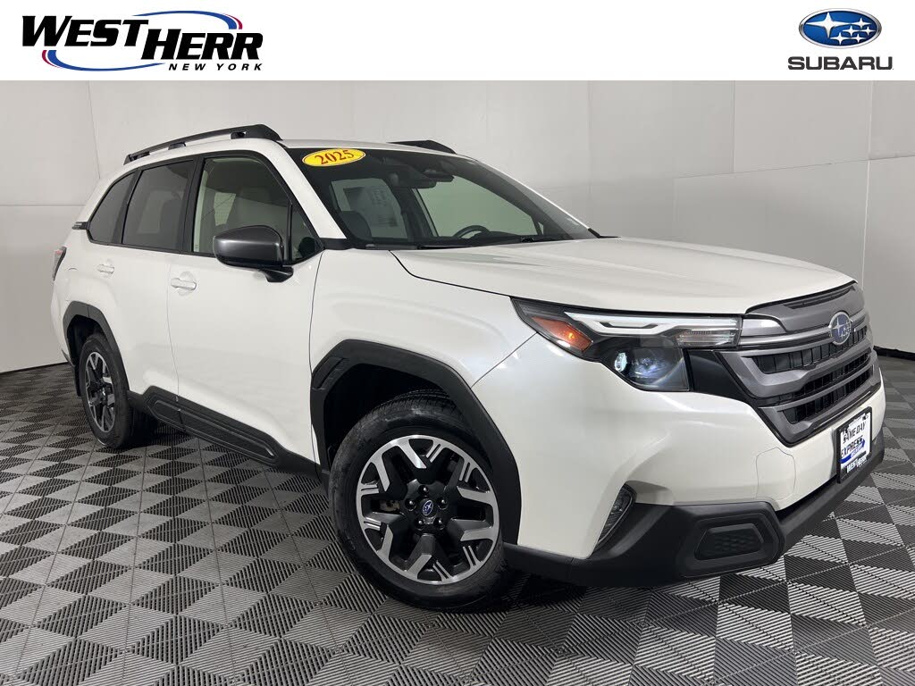 2025 Subaru Forester Premium Crossover AWD