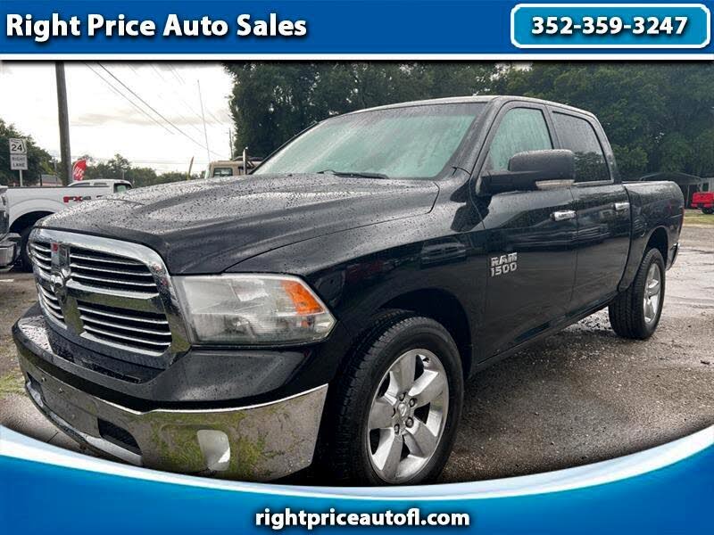 2014 RAM 1500 SLT Crew Cab 4WD