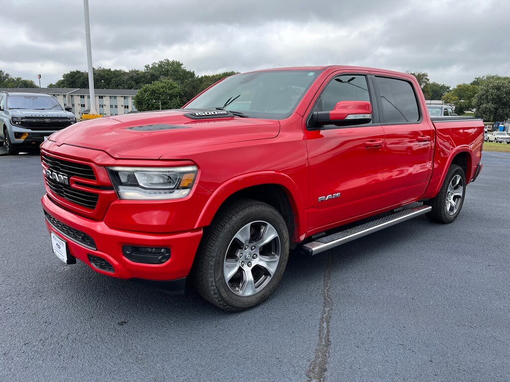 2019 RAM 1500 Laramie Crew Cab 4WD