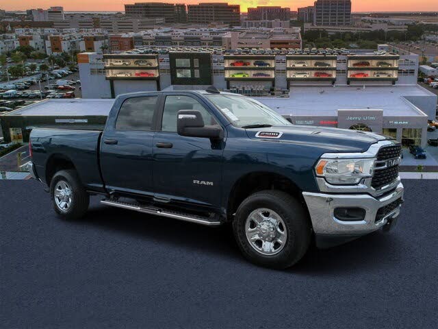 2024 RAM 2500 Big Horn Crew Cab 4WD