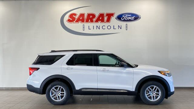 2025 Ford Explorer Active AWD