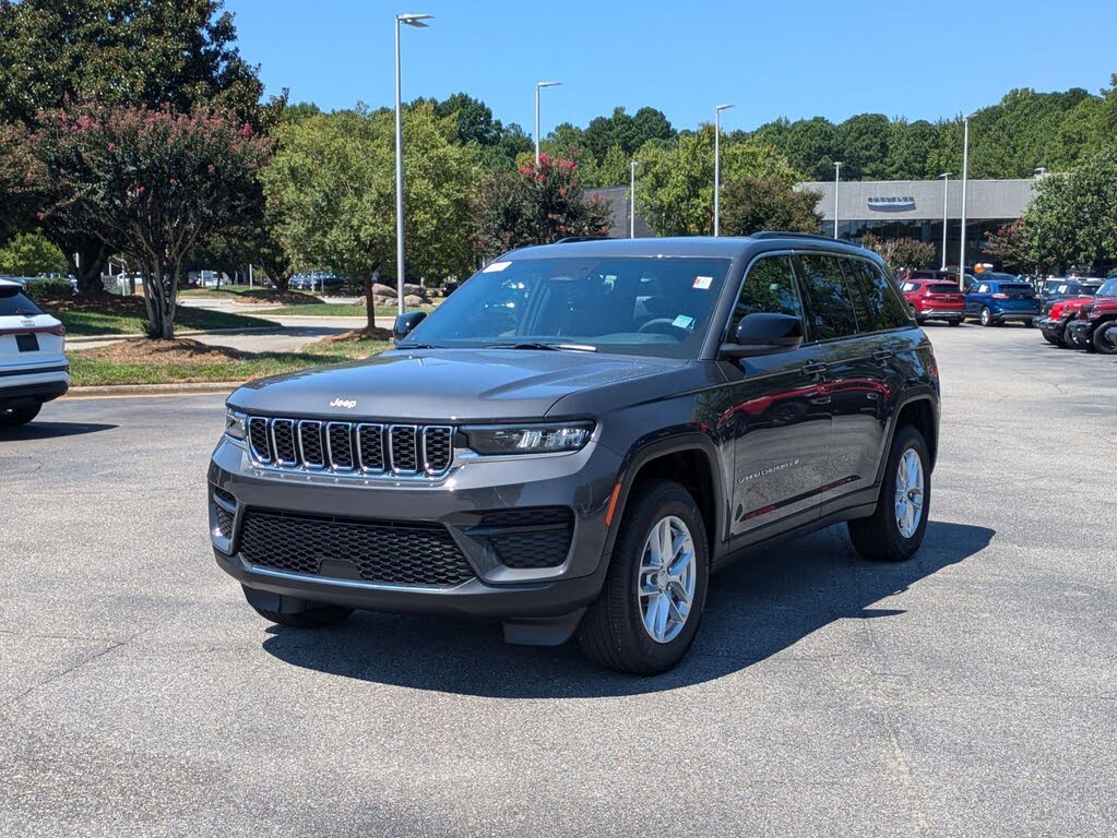 2025 Jeep Grand Cherokee Laredo X 4WD