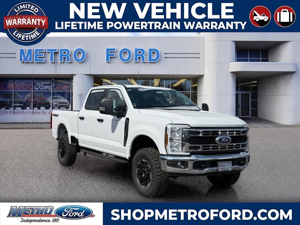2025 Ford F-350 Super Duty XLT Crew Cab 4WD