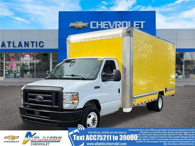 2024 Ford E-Series Chassis E-350 SD Cutaway SB RWD