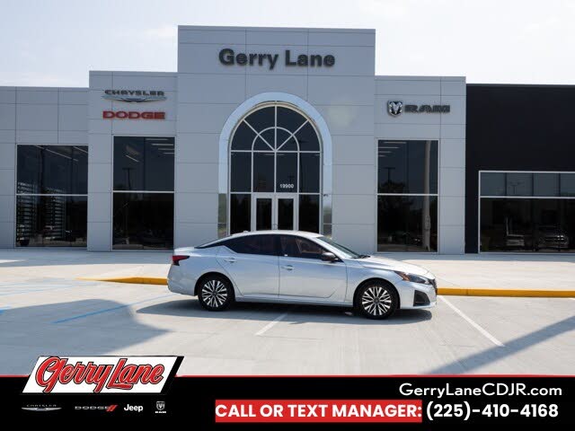 2024 Nissan Altima 2.5 SV FWD