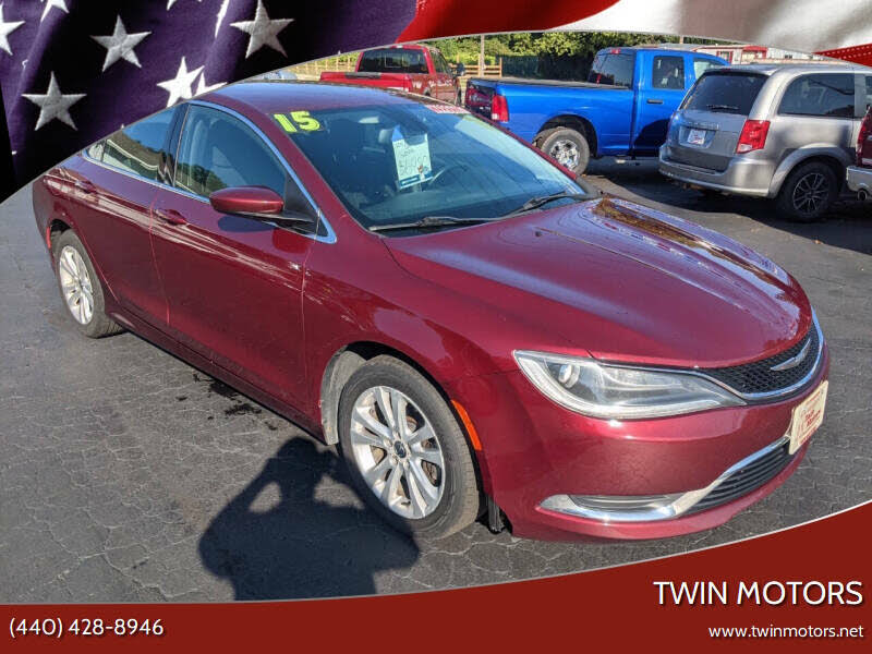 2015 Chrysler 200 Limited Sedan FWD