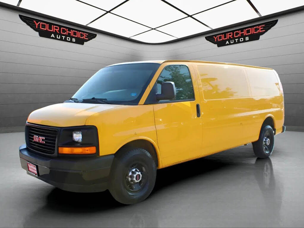 2017 GMC Savana Cargo 2500 Extended RWD