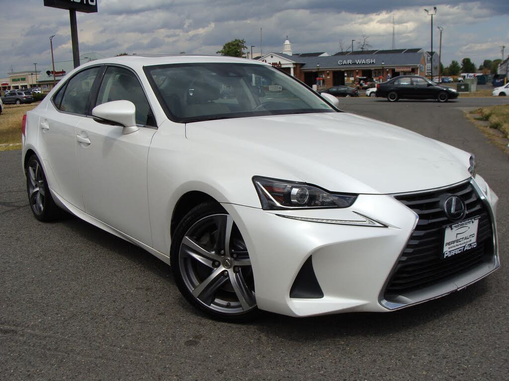 2017 Lexus IS 300 AWD