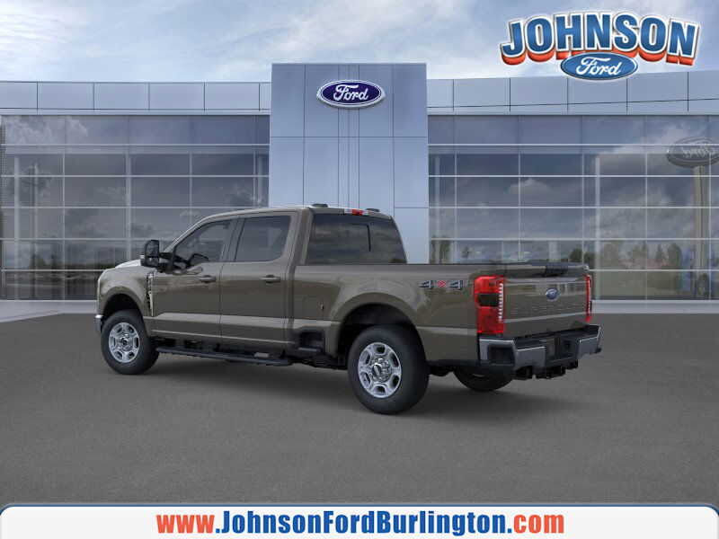2026 Ford F-350 Super Duty XLT Crew Cab 4WD