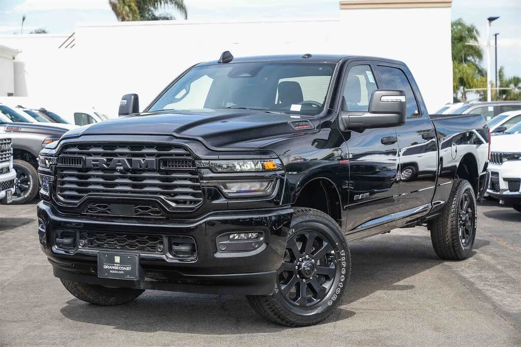 2026 RAM 2500 Big Horn Crew Cab 4WD