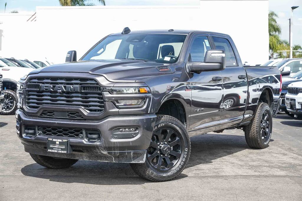 2026 RAM 2500 Big Horn Crew Cab 4WD