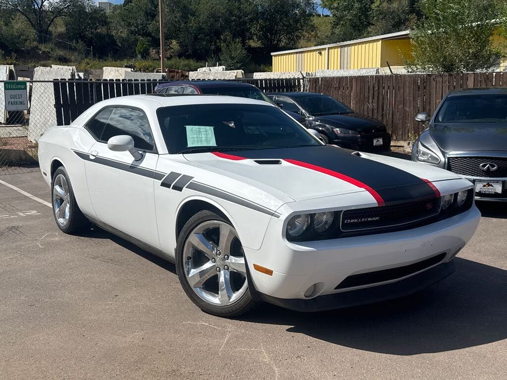 2013 Dodge Challenger R/T Plus RWD