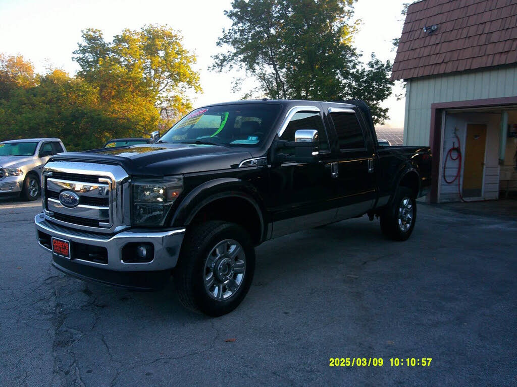 2015 Ford F-350 Super Duty Lariat Crew Cab 4WD