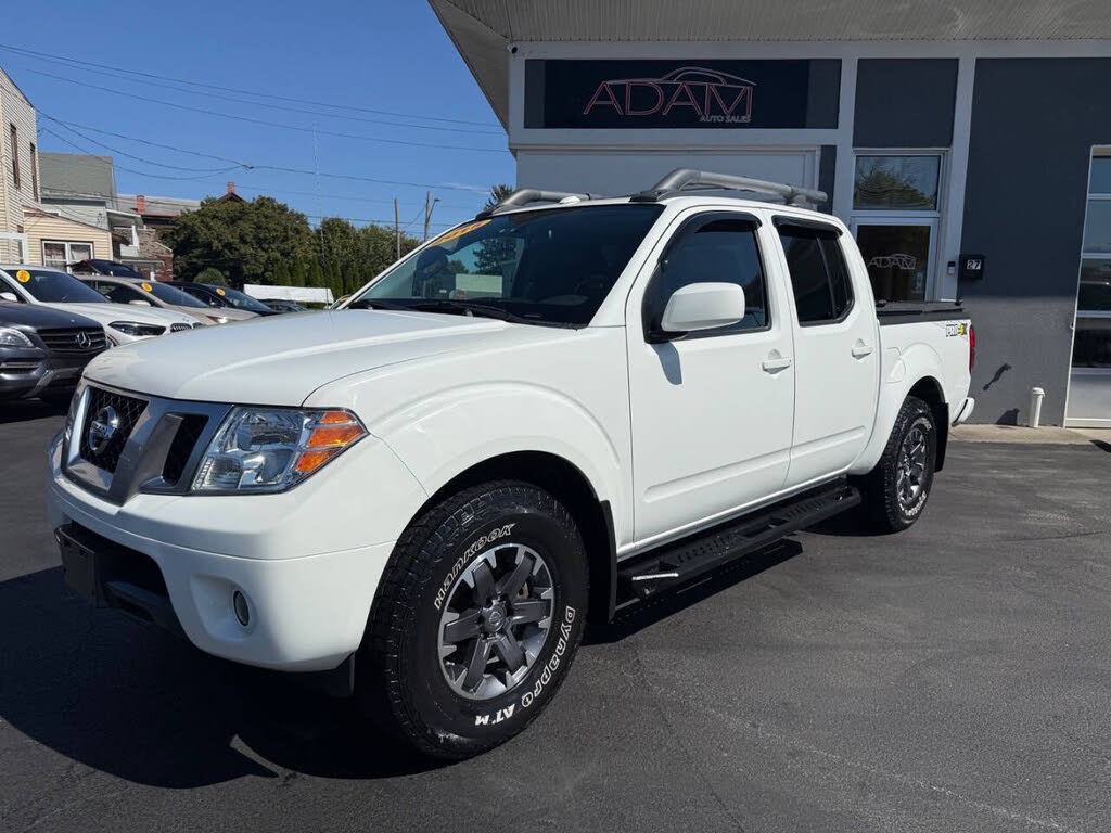 2015 Nissan Frontier PRO-4X Crew Cab 4WD