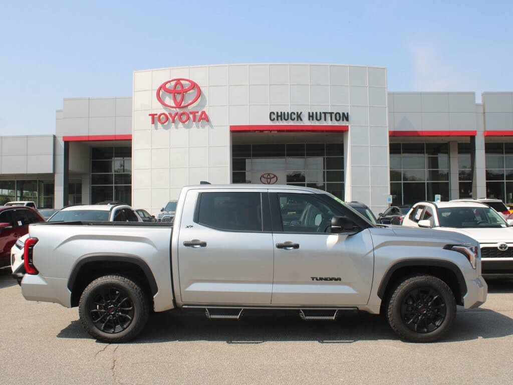2022 Toyota Tundra SR5 CrewMax Cab RWD