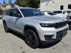 Jeep Grand Cherokee L Altitude 4WD