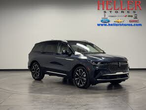 Lincoln Nautilus Hybrid Reserve AWD