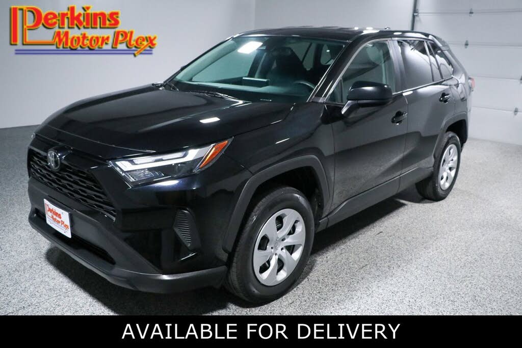 2024 Toyota RAV4 LE AWD