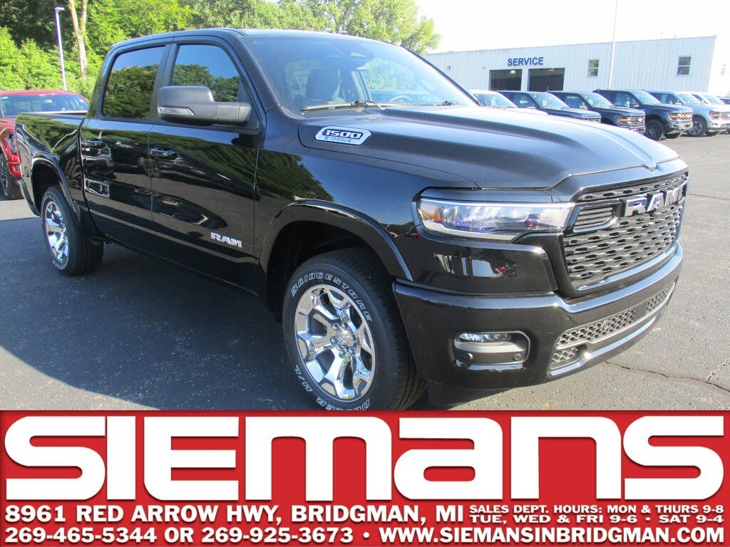 2025 RAM 1500 Big Horn Crew Cab 4WD