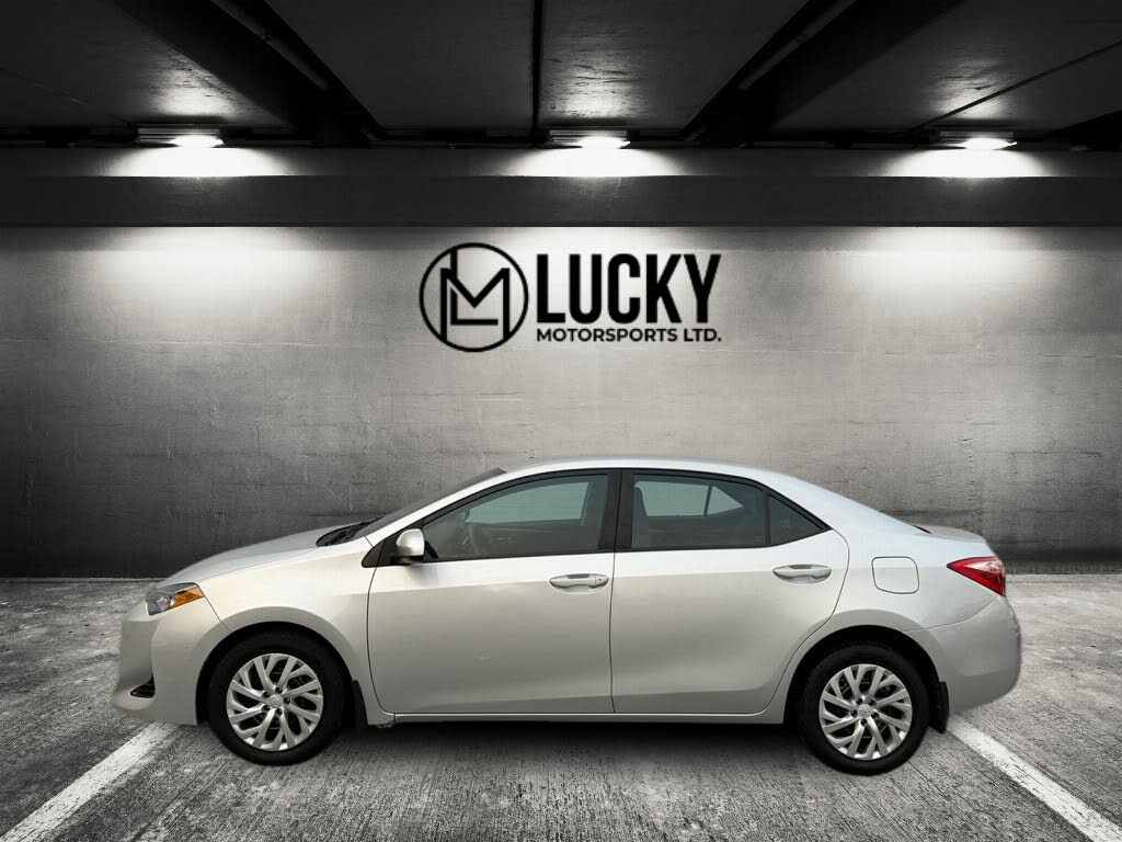 Toyota Corolla LE 2019