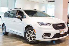 Chrysler Pacifica Limited FWD