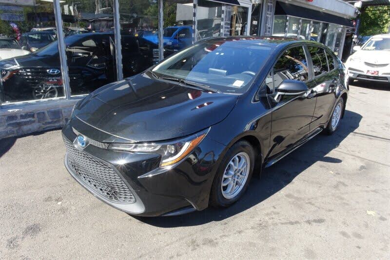 2022 Toyota Corolla Hybrid LE FWD