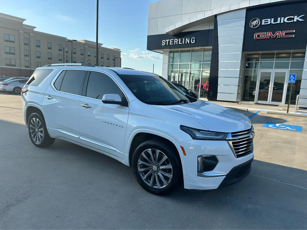2023 Chevrolet Traverse Premier FWD