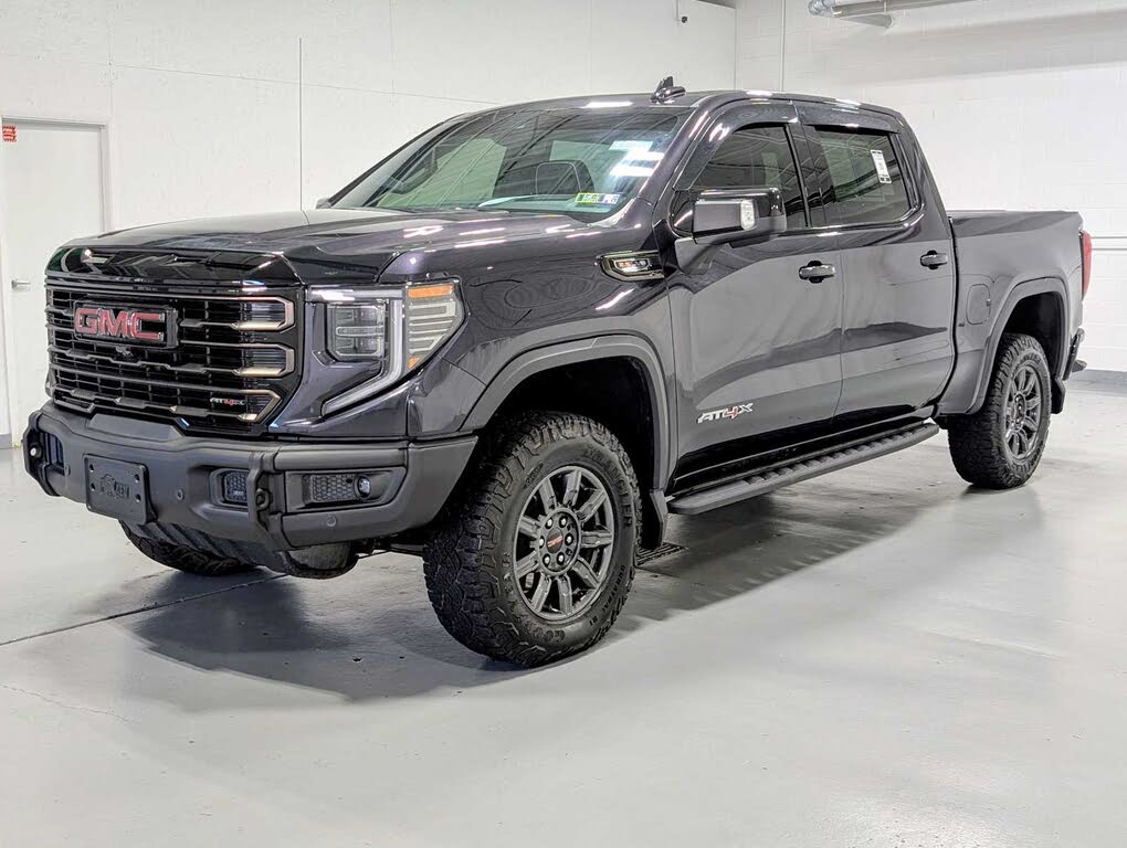 2024 GMC Sierra 1500 AT4X Crew Cab 4WD