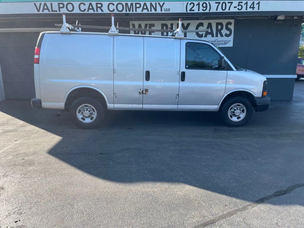 2016 Chevrolet Express Cargo 2500 RWD