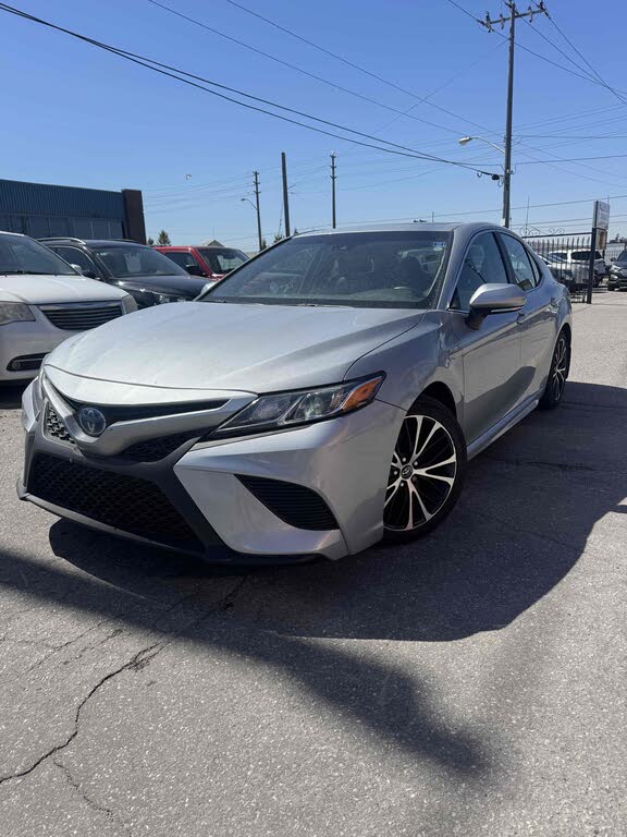 2018 Toyota Camry Hybrid XLE FWD