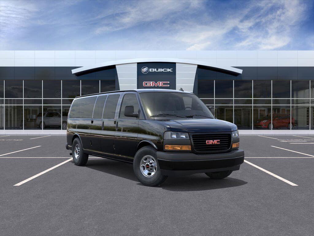 2025 GMC Savana Cargo 2500 RWD