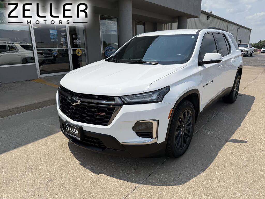 2023 Chevrolet Traverse RS FWD