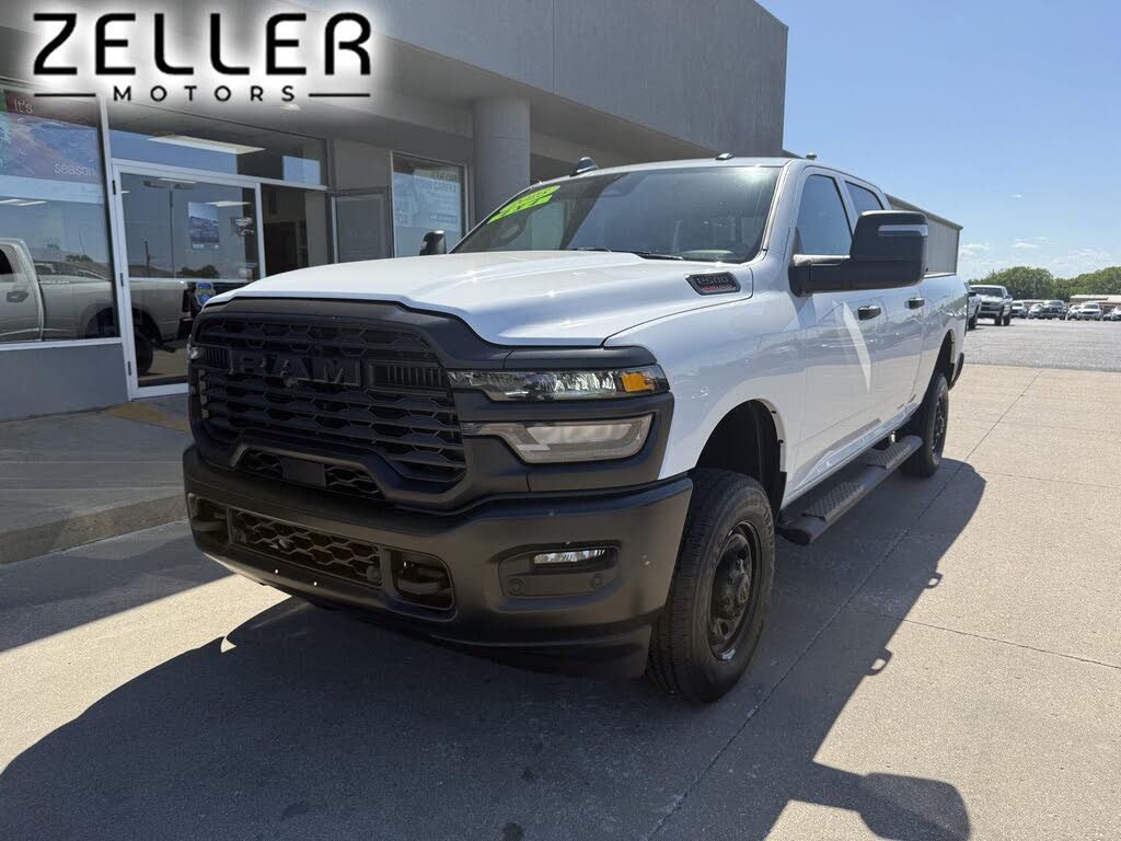 2025 RAM 2500 Tradesman Crew Cab 4WD