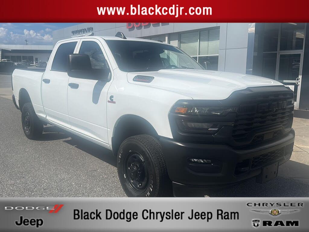 2026 RAM 2500 Tradesman Crew Cab 4WD
