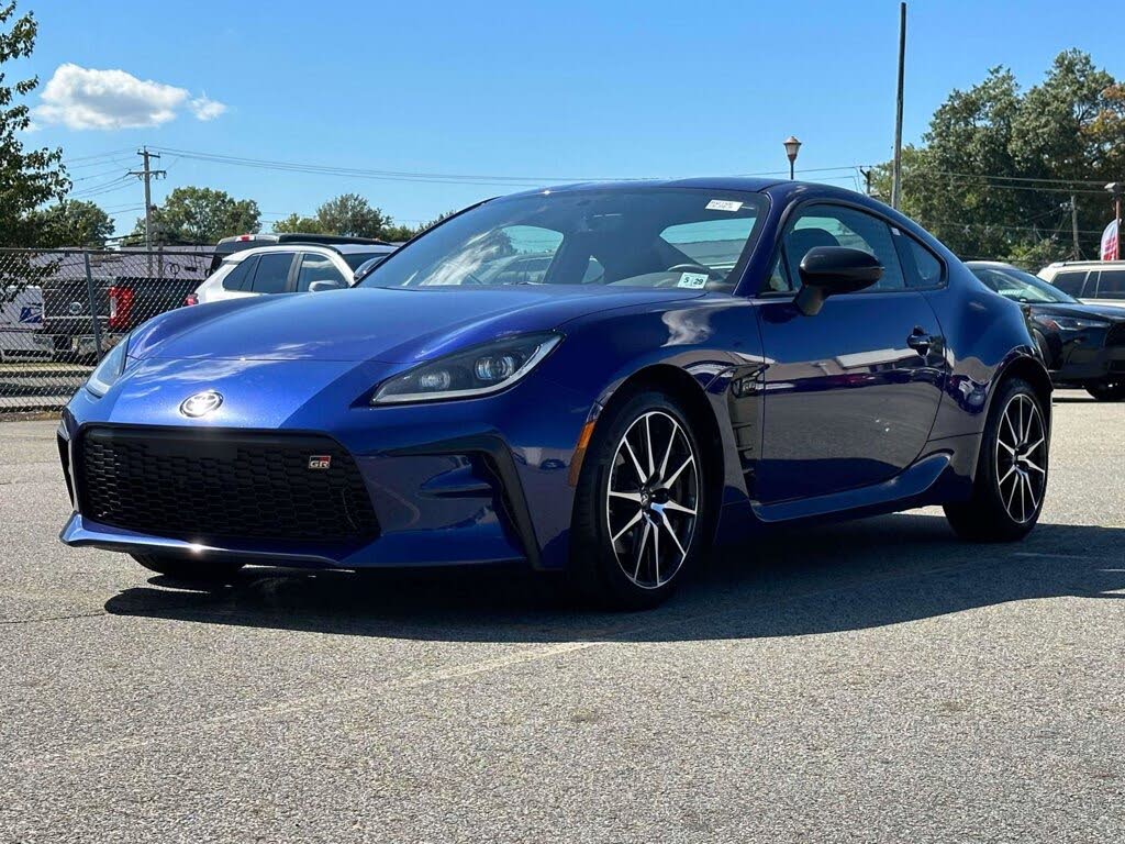 2024 Toyota GR86 RWD