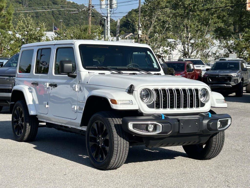 2024 Jeep Wrangler 4xe Sahara 4WD