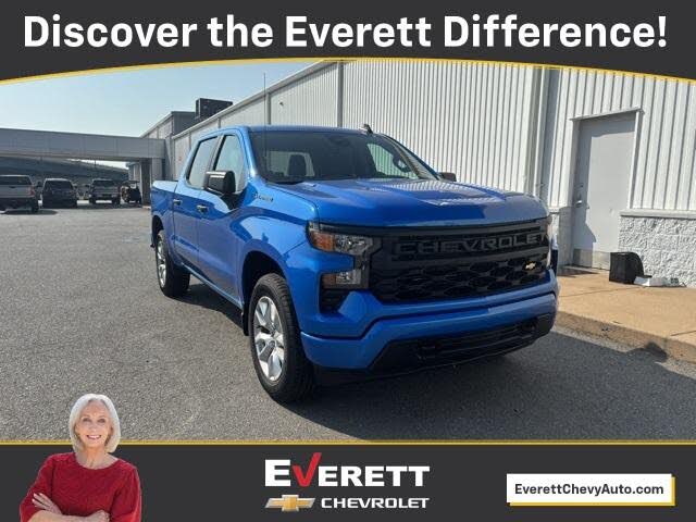 2026 Chevrolet Silverado 1500 Custom Crew Cab 4WD