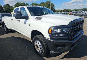 RAM 3500 Tradesman Crew Cab LB DRW 4WD