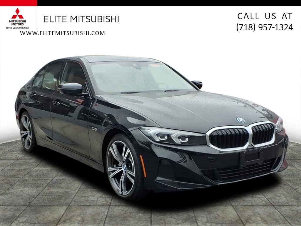 2023 BMW 3 Series 330e Hybrid Plug-in xDrive AWD